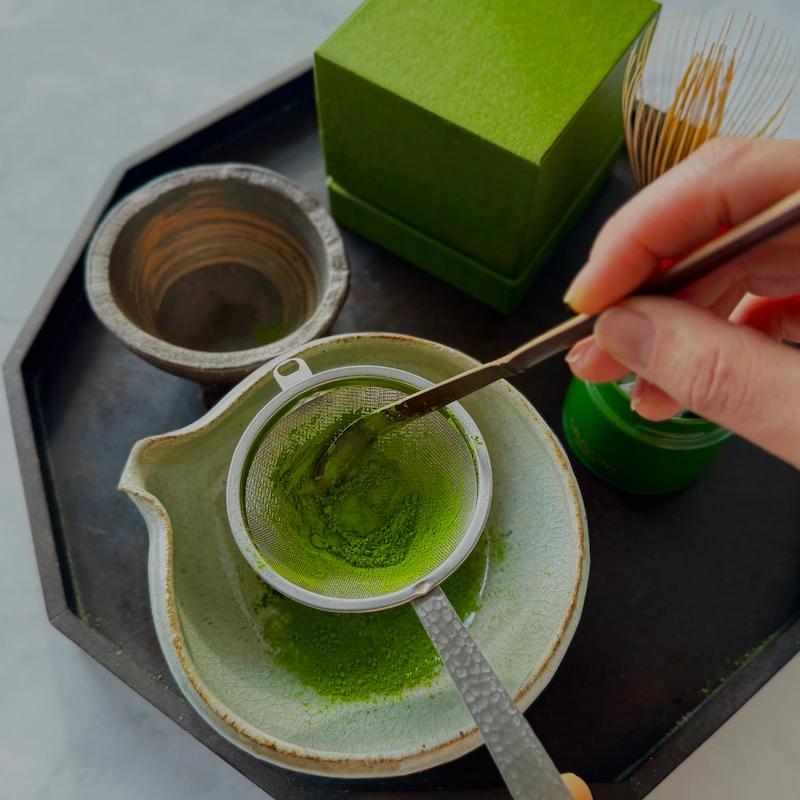 Shigaraki Ware Chakochi Stand - Black - Image 4