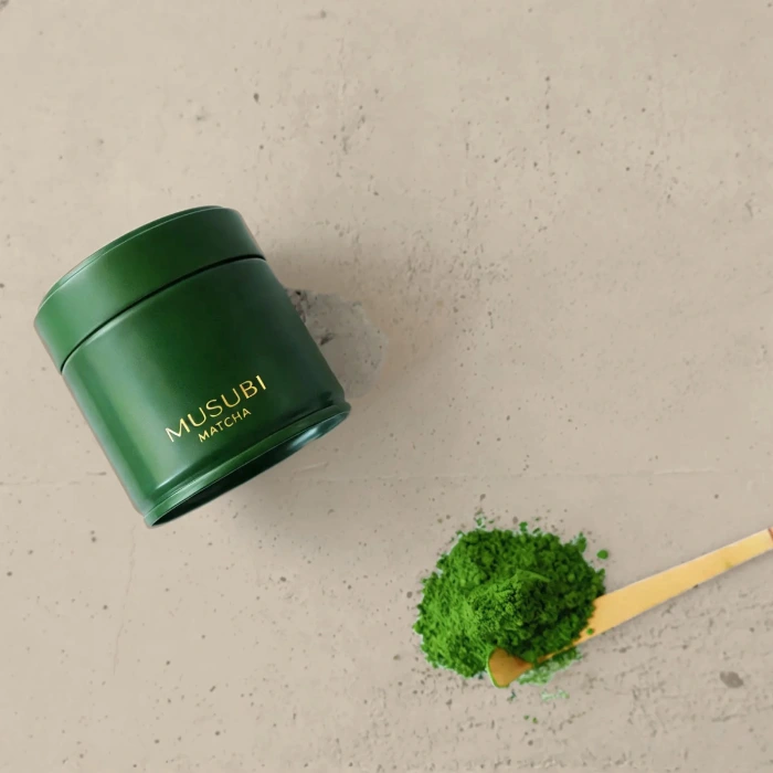 Your organic Premium Matcha refill delivered every month: €40 instead of €45, free shipping from the 2nd delivery, no commitment. Across Europe.