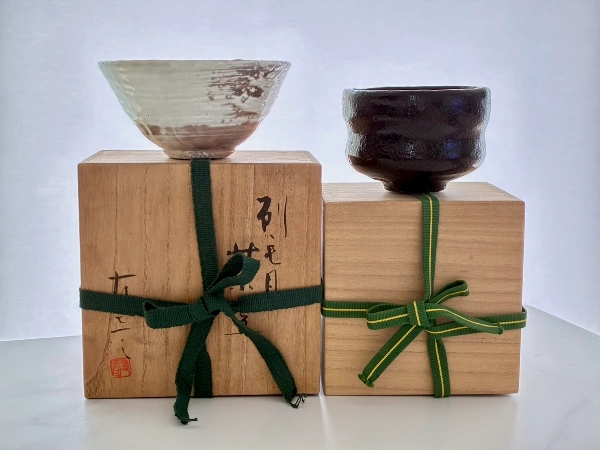 Antique Kuro-Raku Chawan from Kyoto - One piece only. - Image 4