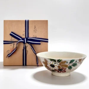 Kyoto Hira-Chawan with Clematis – One piece only.