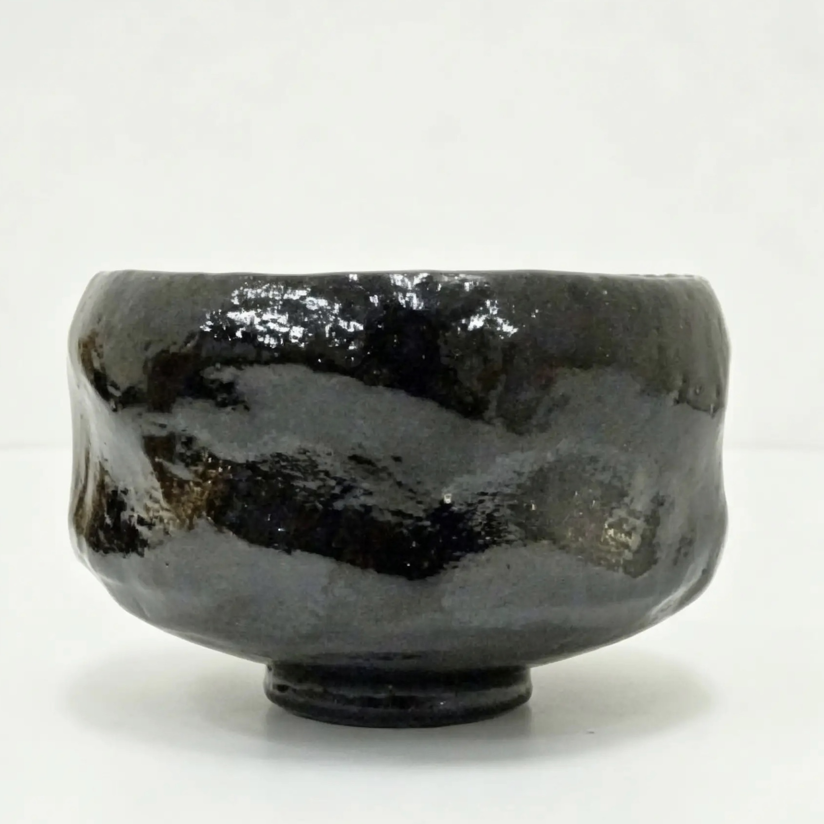 Kuro Raku Chawan by Juho - One piece only. - Image 3