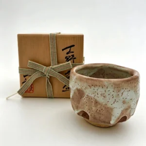 Shino Chawan by Ichirō Hori - One piece only.